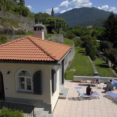 B&B Le Camelie Domodossola Exterior foto